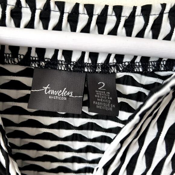 Chico's Travelers Jacket Size 2/L Geo Print Black White Moto Zipper Light Coat - Picture 6 of 6